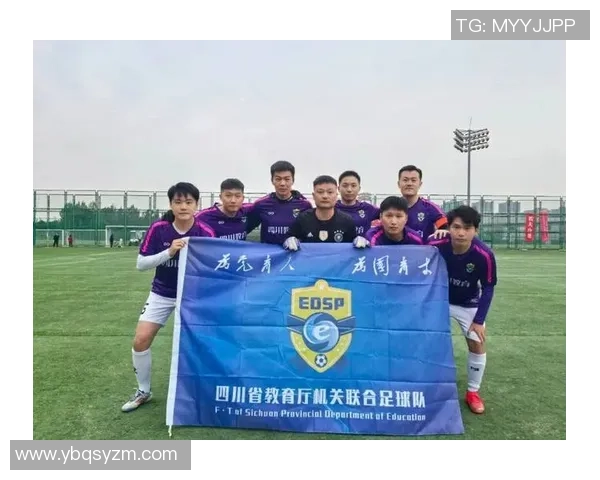 足球49号球星精彩表现引领球队冲击冠军荣耀 展现非凡实力与领导力